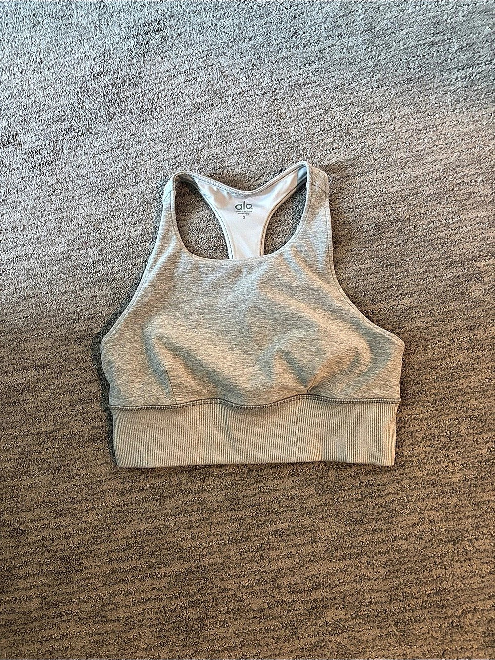 ALO Heather  Gray Sports Bra Size Small Like New
